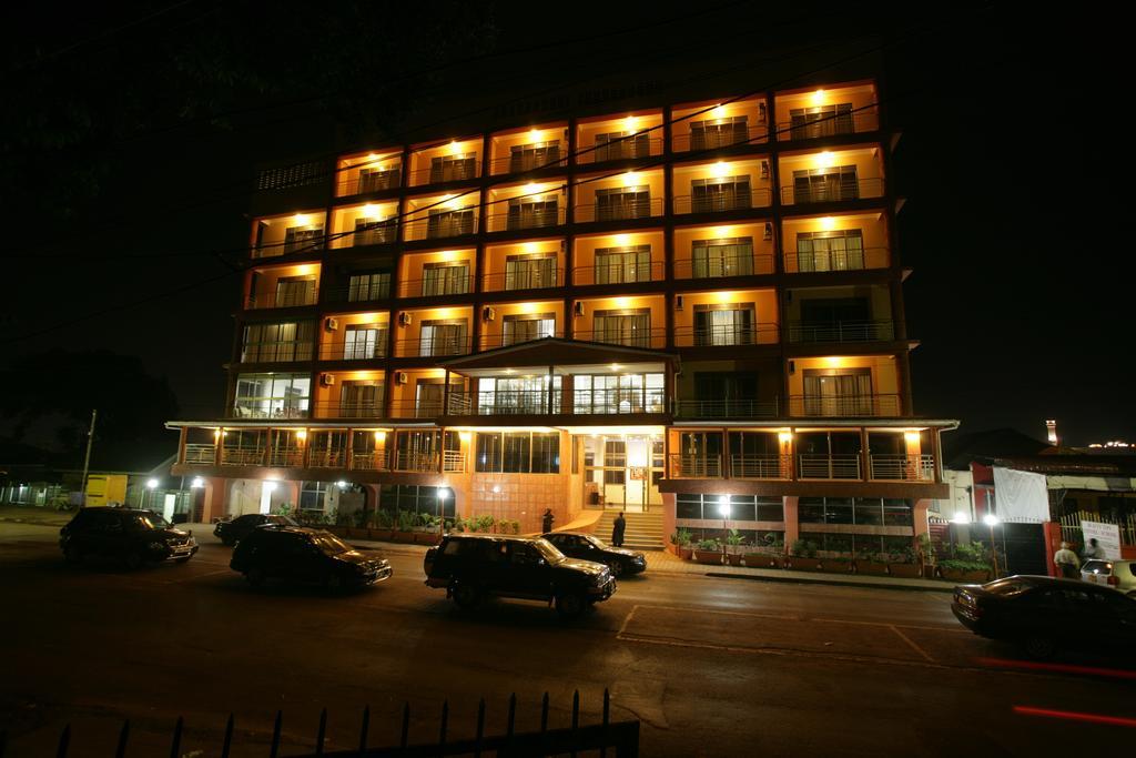 Hotel Triangle Kampala Exterior photo